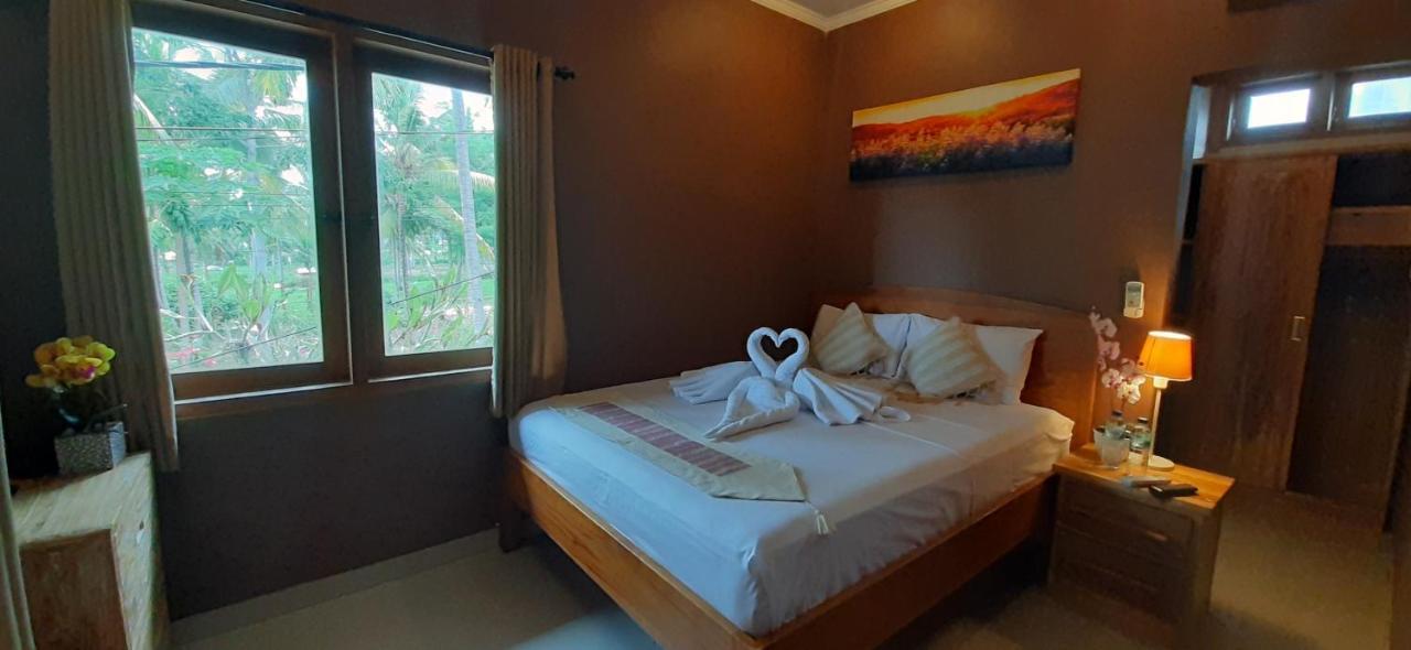The Point Surfcamp Bali Hotel Pulukan Ngoại thất bức ảnh