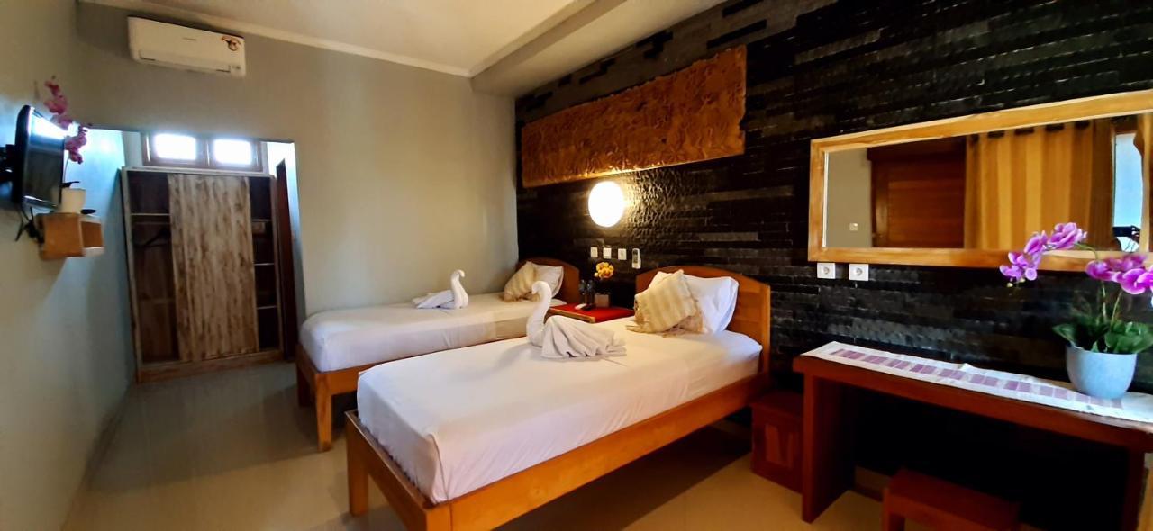 The Point Surfcamp Bali Hotel Pulukan Ngoại thất bức ảnh